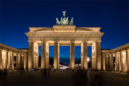 The Brandenburg Gate during the blue hour.