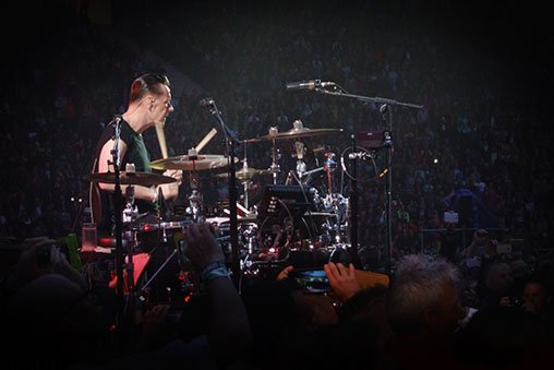 Larry Mullen opens the show.