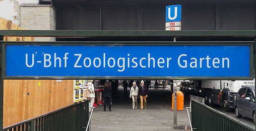 Zoologischer Garten U-bahn sign.